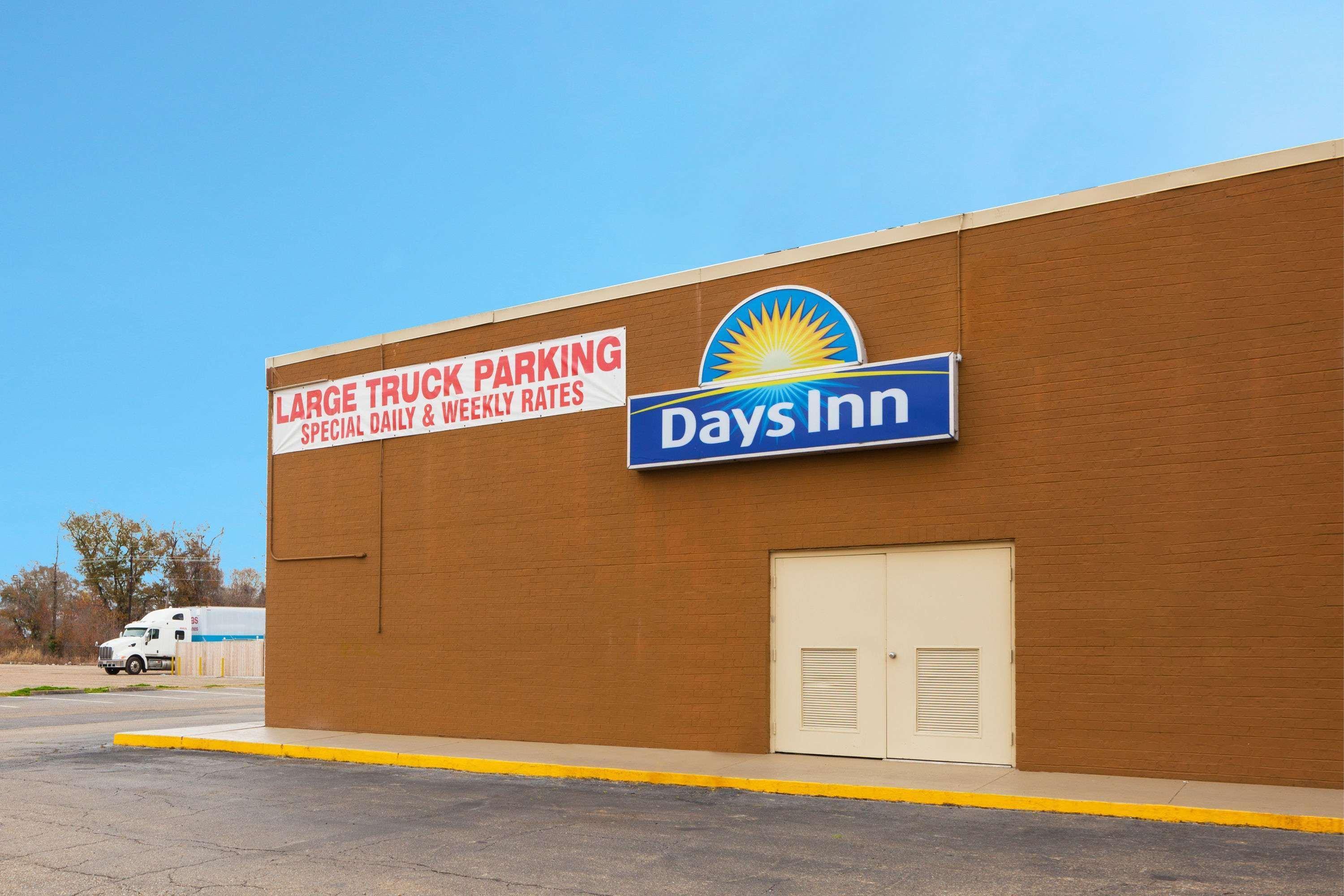 Days Inn Lafayette/University Exterior foto